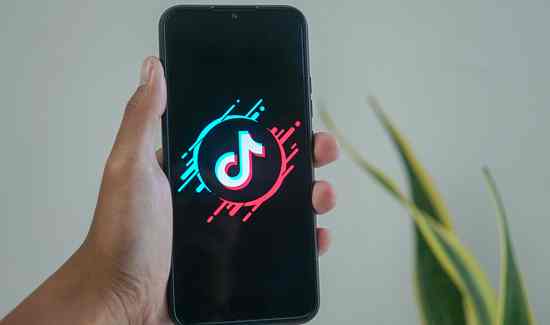 creation video instagram tiktok slproduction production audiovisuelle